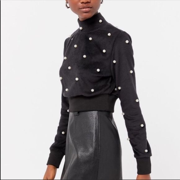 Urban Outfitters Audrey Cropped Pearl Sweater - Picture 3 of 10